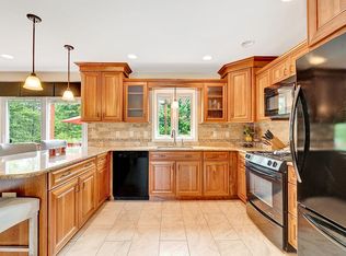 303 County Route 50, Middletown, NY 10940