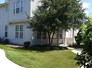 713 Morris Ct, Lakemoor, IL 60051