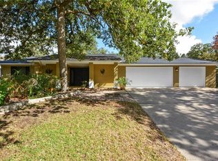 1902 Yokley Rd, Rockdale, TX 76567