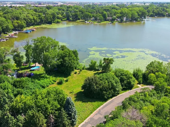 7190 Teakwood Cir, Osseo, MN 55369