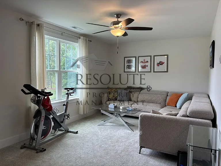 30 Satinwing Ct — Photo 7