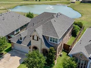 9409 Meadowpark Dr, Argyle, TX 76226