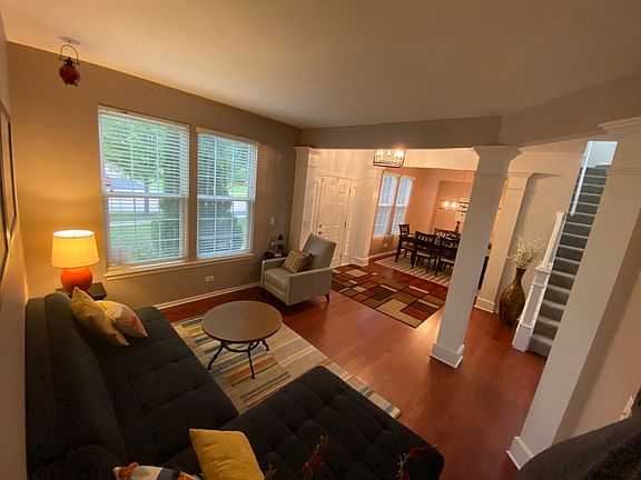 2nd image of 1095 Hill Ave
