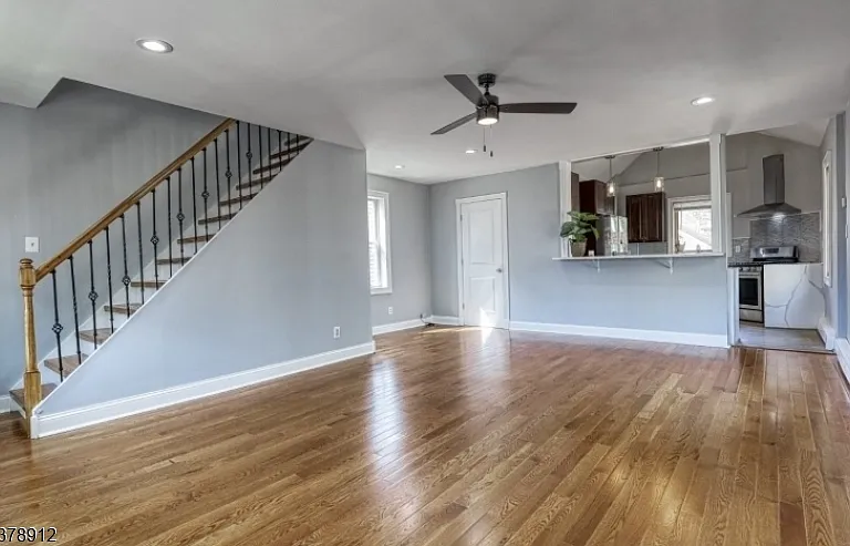 101 Carlton Ave — Photo 3