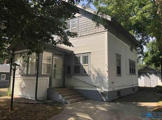 712 W 22nd St, Sioux Falls, SD 57105