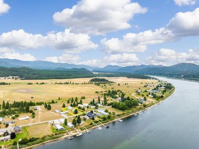 191 Open Skies, Newport, WA, 99156