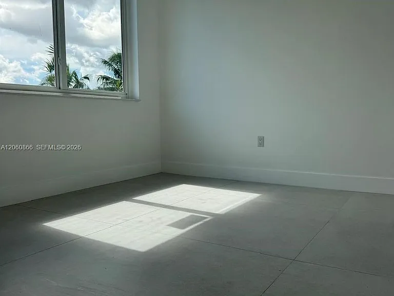 1115 W 38th Ter #50 — Photo 16