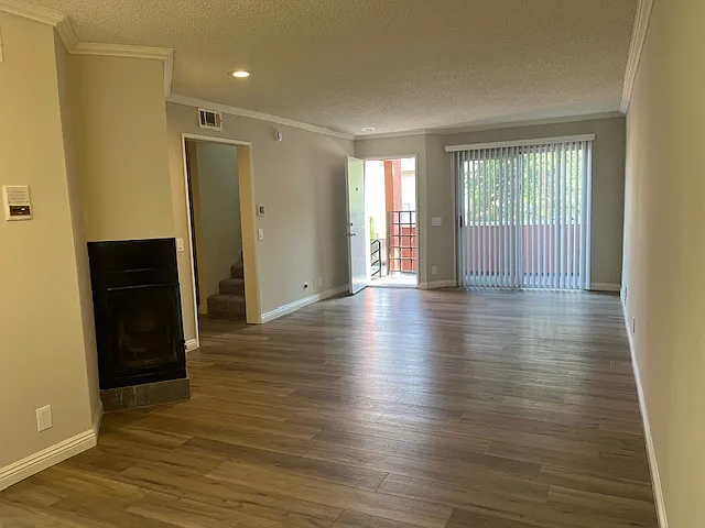 Valley Village So. Apartments — Photo 6