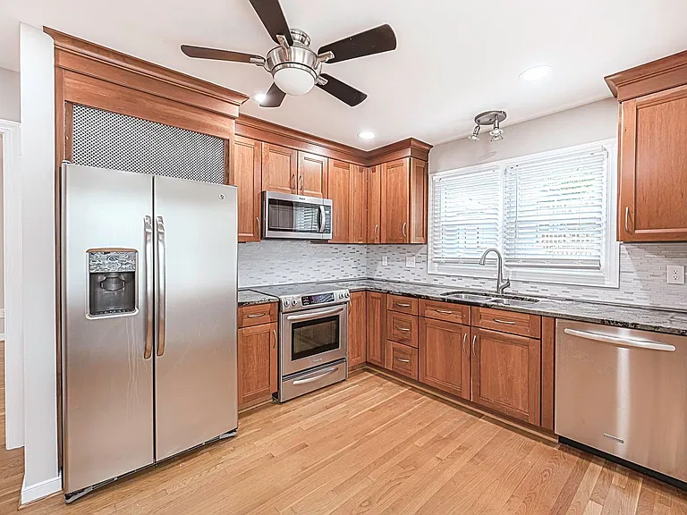 12933 Church Ct — Photo 13