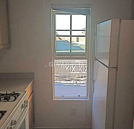 3rd image of 6227 Chert Ave
