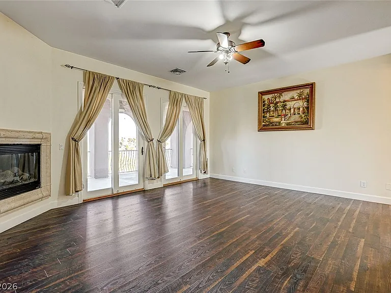 8490 Via De Bellasidra Ct — Photo 41
