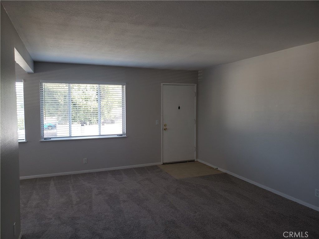 2902 Peppertree Lane 5
