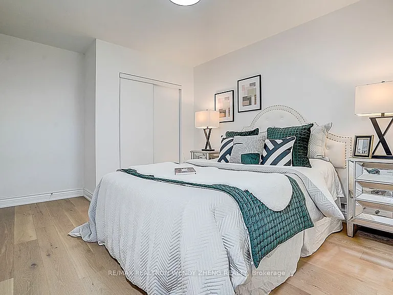 47 Sherwood Forest Dr #MAIN — Photo 23
