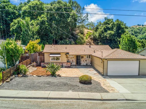 2496 Doidge Ave, Pinole, CA 94564
