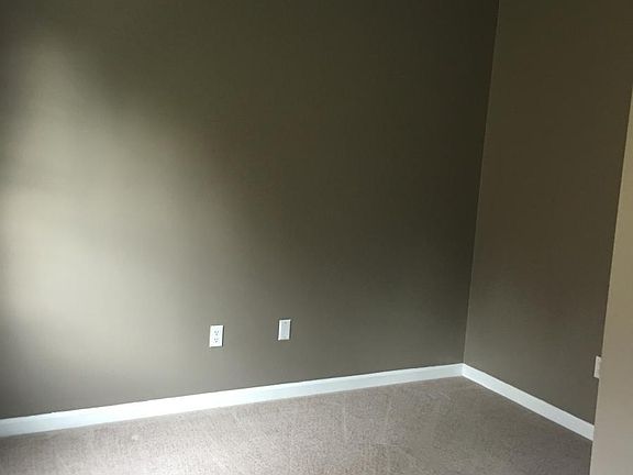 5th image of 339 Beaverview Dr #339