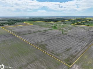 Boston Chapel Rd, Waggoner, IL 62572