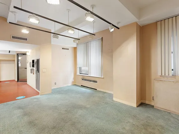 47 E 88th St Floor 1, New York, NY 10128