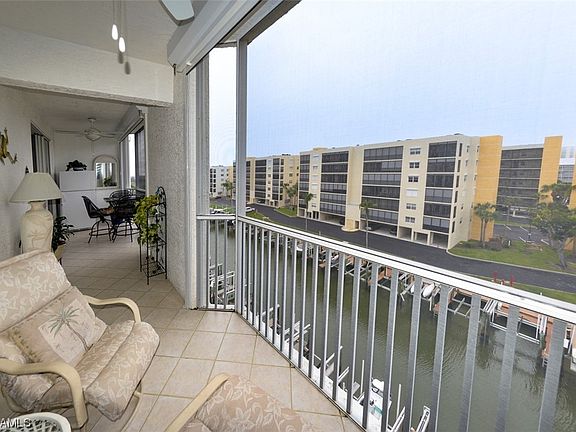 2nd image of 4351 Bay Beach Ln APT 532