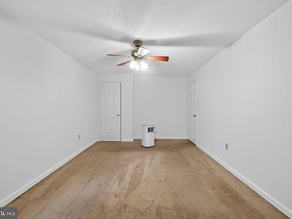 5th image of 315 Chinkapin Dr