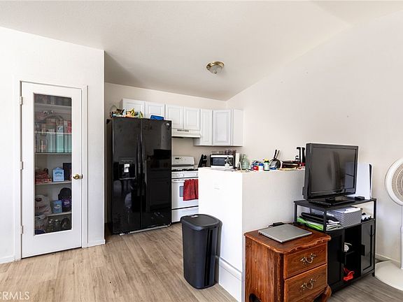 3rd image of 7221 Murray Ln