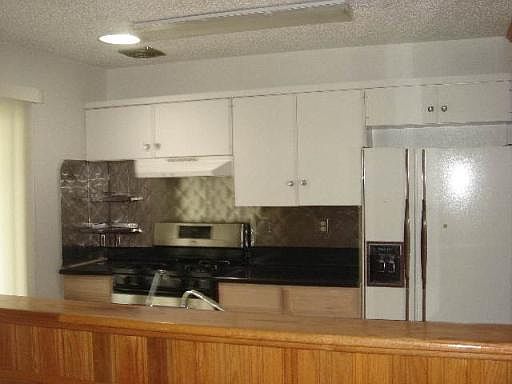 3rd image of 111 GARDEN VALLEY DR
