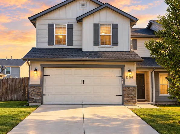 13564 Palm Beach Dr, Caldwell, ID 83607