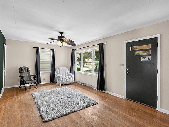 3rd image of 4126 N 80th STREET