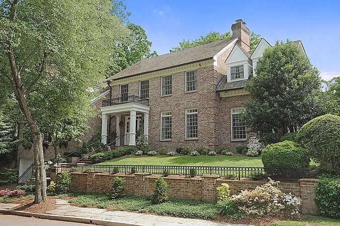 5010 Overlook Rd NW photo 1