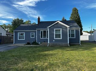 2214 Parkrose St #1, Crest Hill, IL 60403