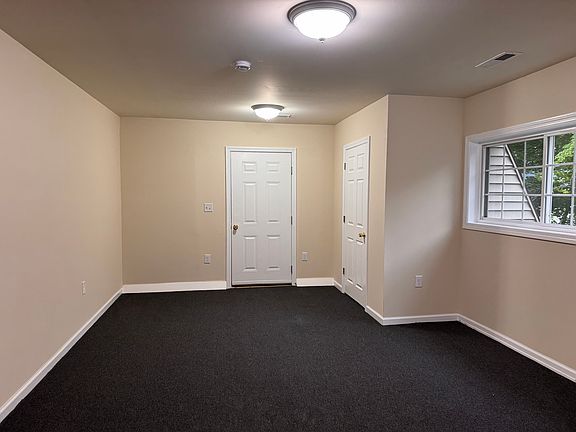 3rd image of 5 Meadow St #202