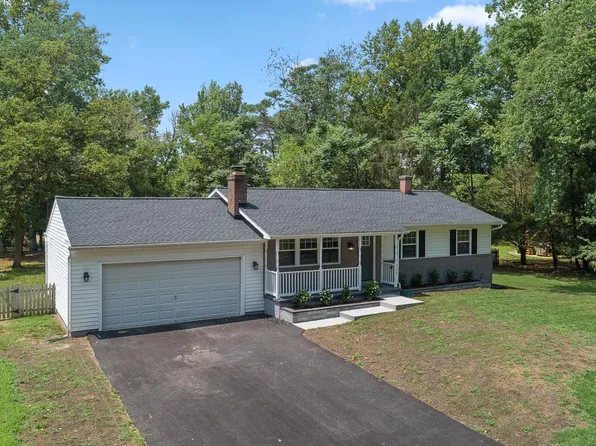 3746 Patuxent Manor Rd, Davidsonville, MD 21035