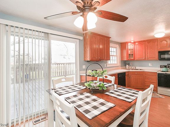5th image of 8354 Celianna Dr