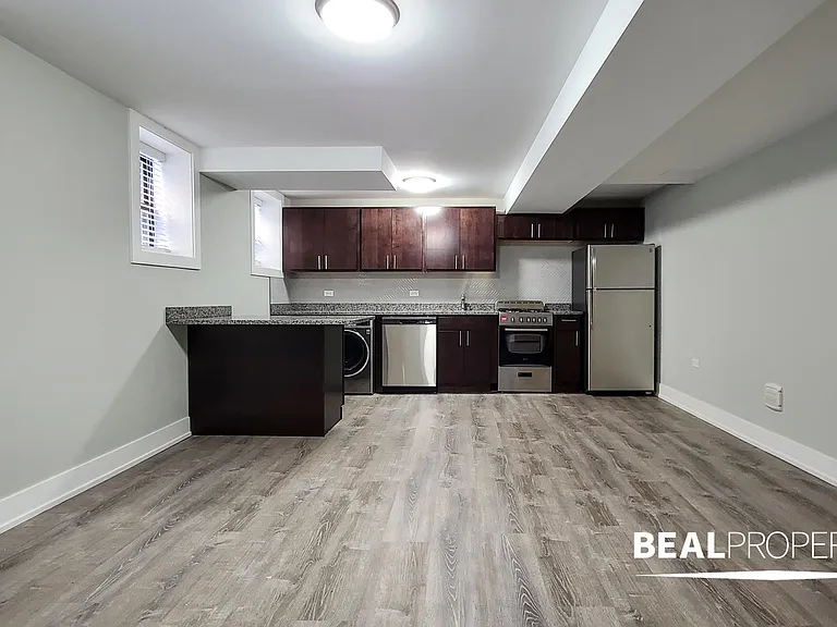 427 West Belden — Photo 79