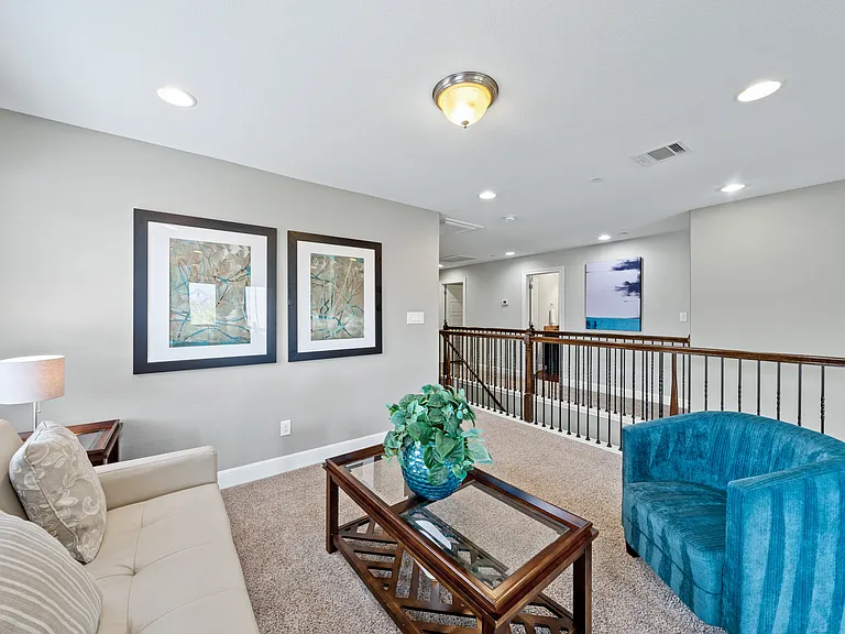 2214 S Lakeline Blvd — Photo 11