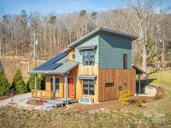 110 Abundance Run, Asheville, NC 28805