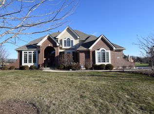 7630 Galena St, Crystal Lake, IL 60014