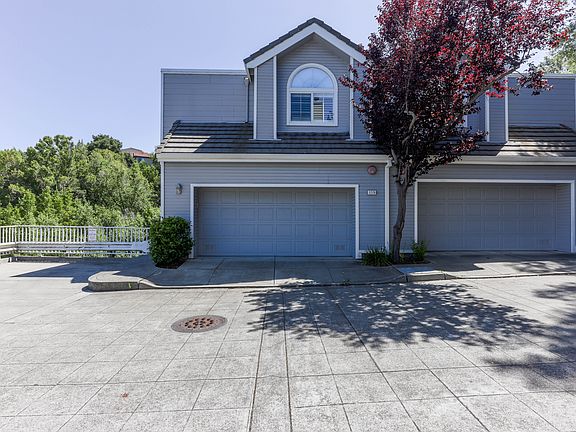 2nd image of 2278 Parnassus Ct