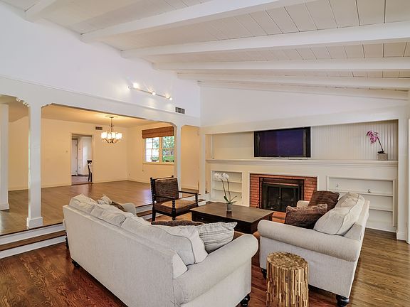 5th image of 5428 Saloma Ave