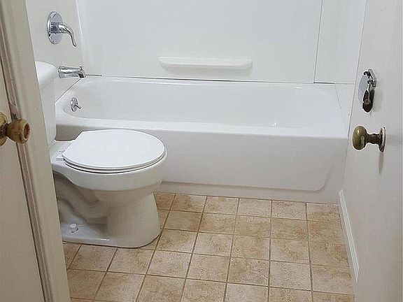 5th image of 11282 Saint Damian Dr