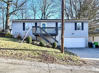 2626 Monroe St, Lakemore, OH