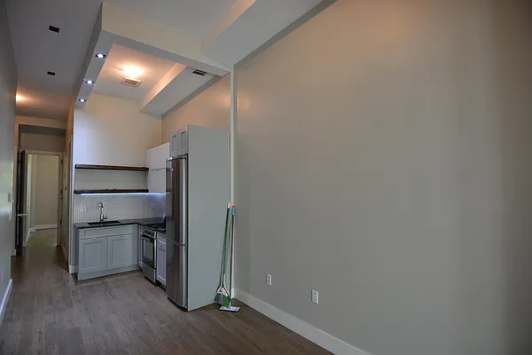 Rented by Corcoran | media 16