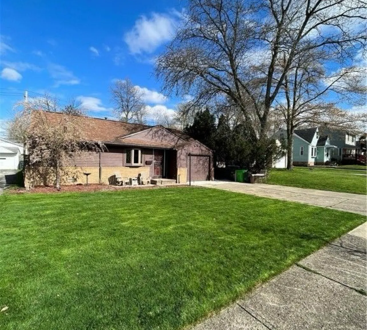 2 bed, 800 sqft, $1,800 — Photo 2