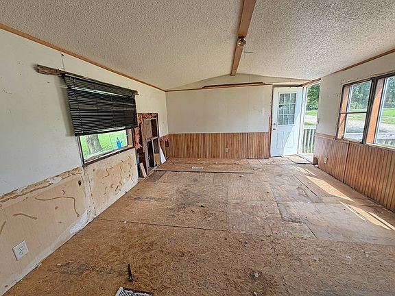 5th image of 11541 Beaverdale Rd Trailer 29