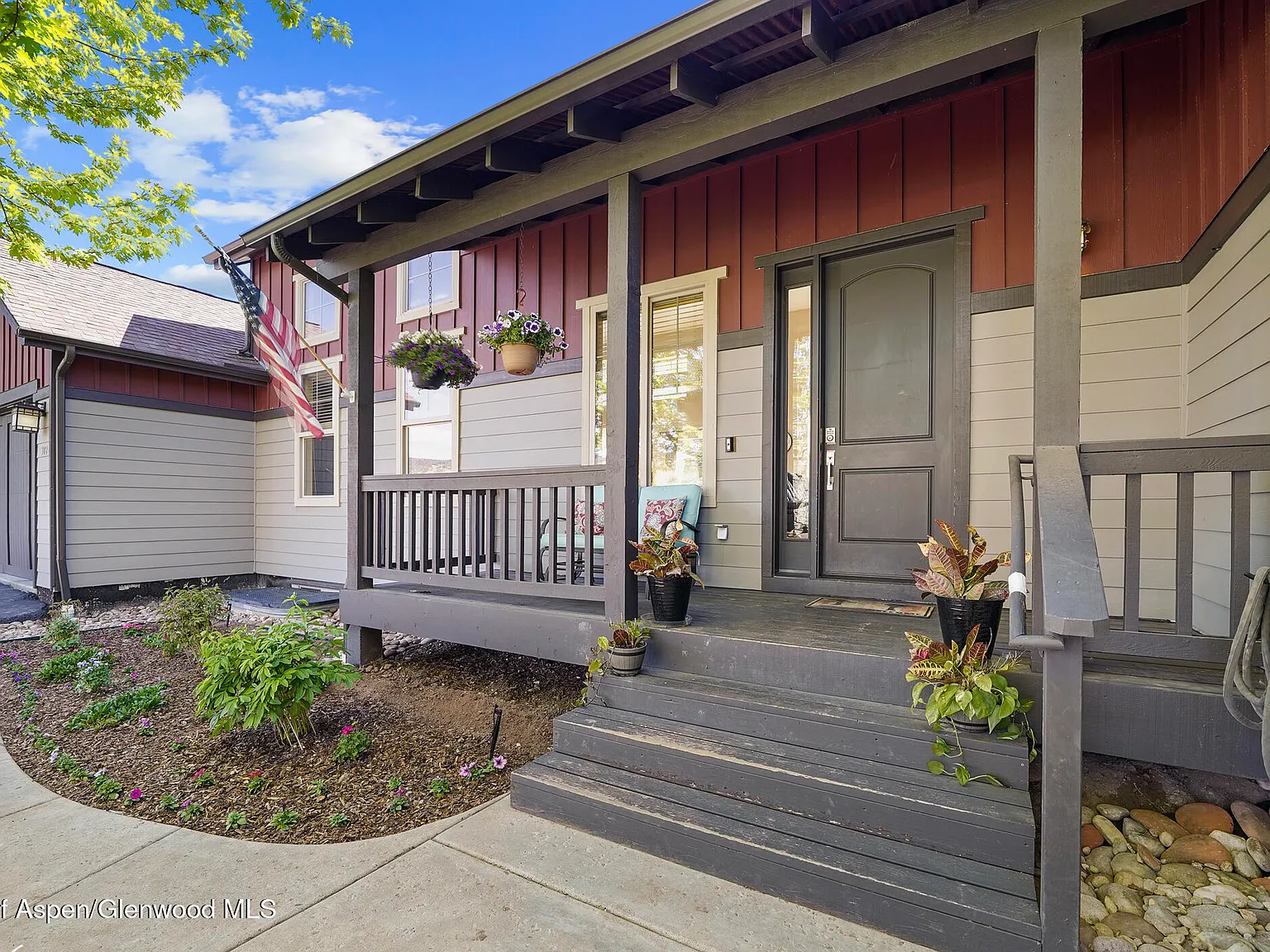 5 bed, 3.5 bath, 4064 sqft, $7,000 — Photo 3