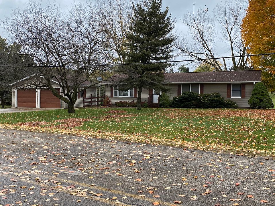 1st image of 4468 Dawn Dr