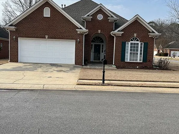 5816 Highgrove Cir, Bessemer, AL 35022