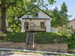4126 N 43rd St, Omaha, NE 68111