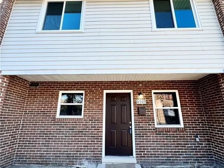 6505 Harvey Ct — Photo 1