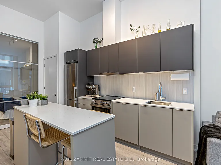 8 Tippett Rd #107 — Photo 8