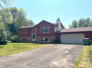 4512 102nd Ln NE, Blaine, MN 55014